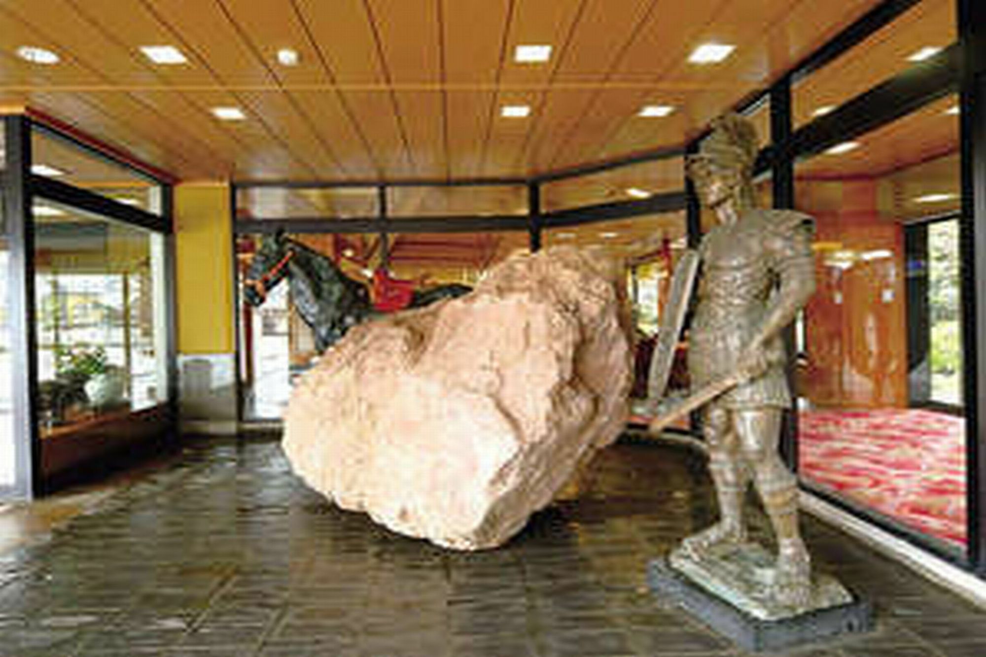 Yuraku Hotel Awara Exteriör bild